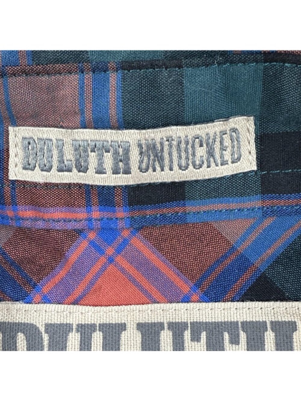 Duluth Trading Shirt Mens Large Green Pink Plaid Button Up Long Sleeve Untucked - Picture 4 of 16